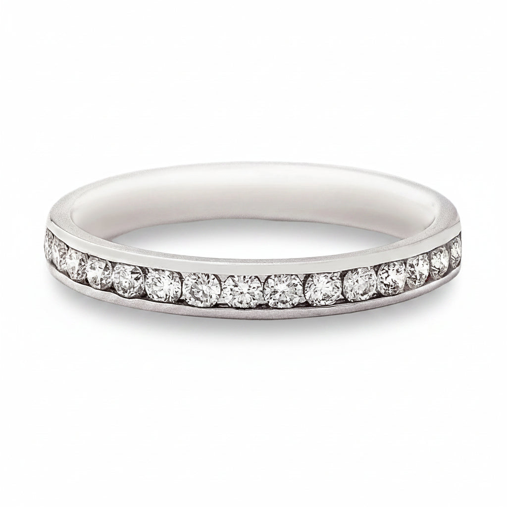 0.30ct Fvs 2.7mm Brilliant Cut Channel Set Wedding Band In 18ct White Gold