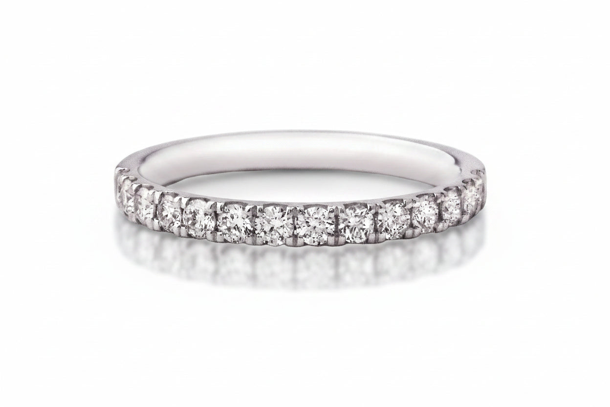0.40ct Fvs 2.2mm Ladies Brilliant Cut Castel Setting Natural Diamond Wedding Band In 18ct White Gold