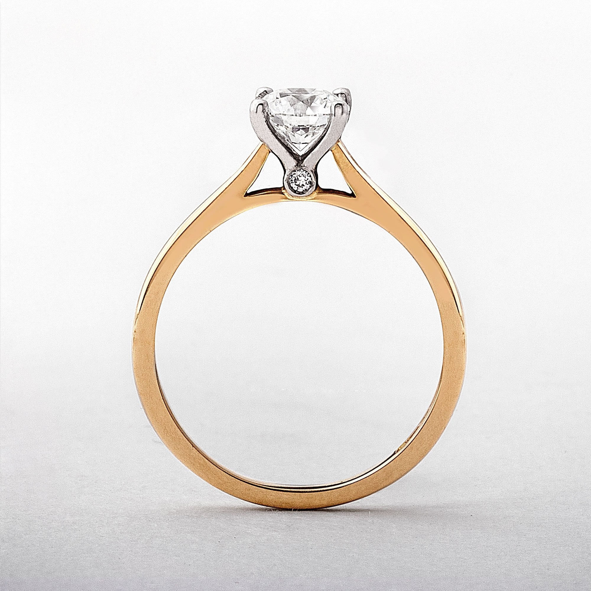 0.44ct E Vs2 GIA Certified Round Brilliant Cut Solitaire Natural Diamond Engagement Ring