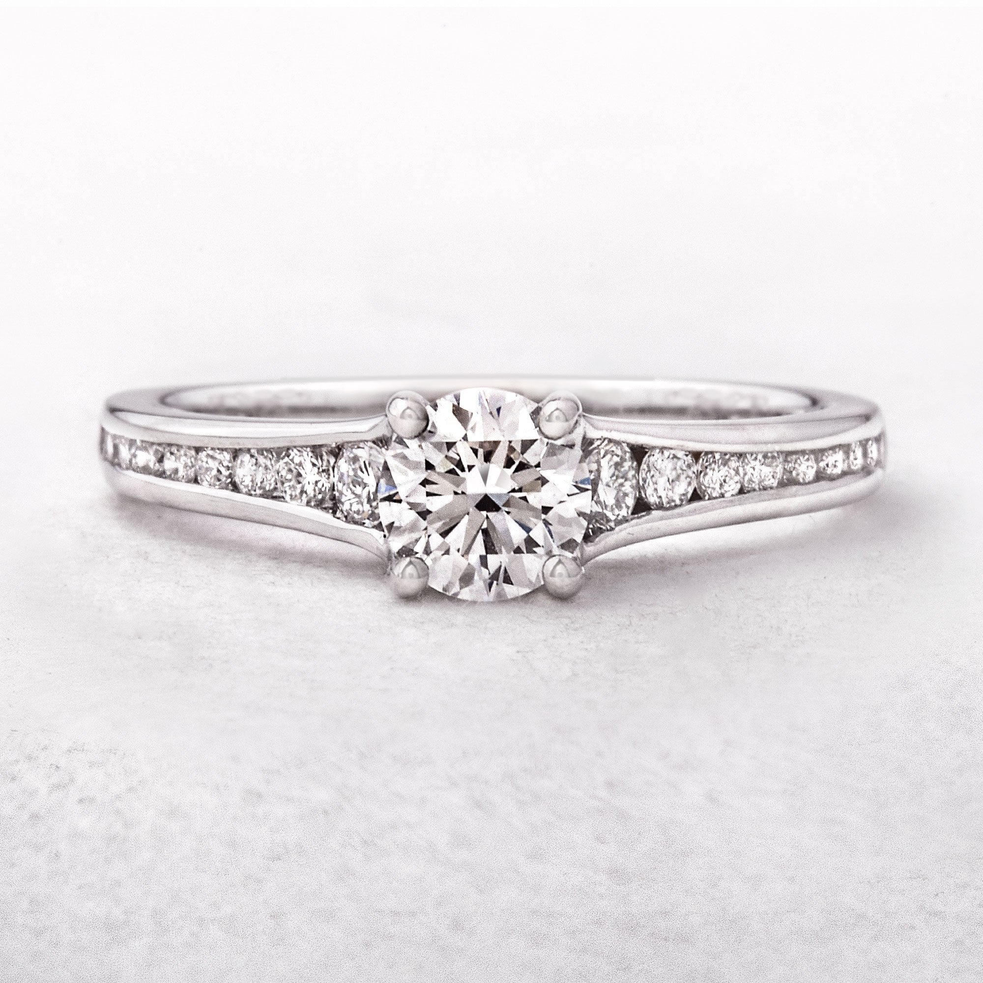 0.81ct E si1 GIA Certified Natural Diamond,Channel Set Diamond Shoulders 18ct Gold Ring