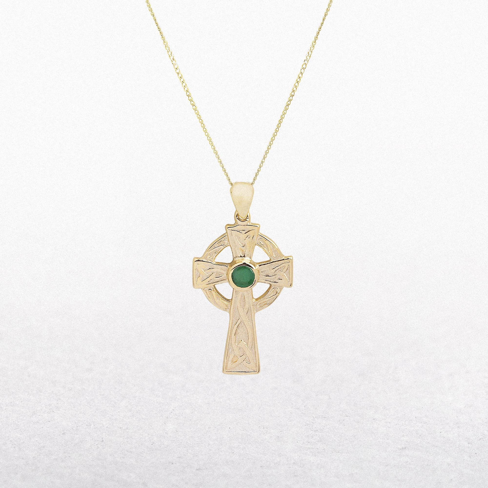 10ct Yellow Gold & Emerald Set Celtic Cross Pendant & Chain