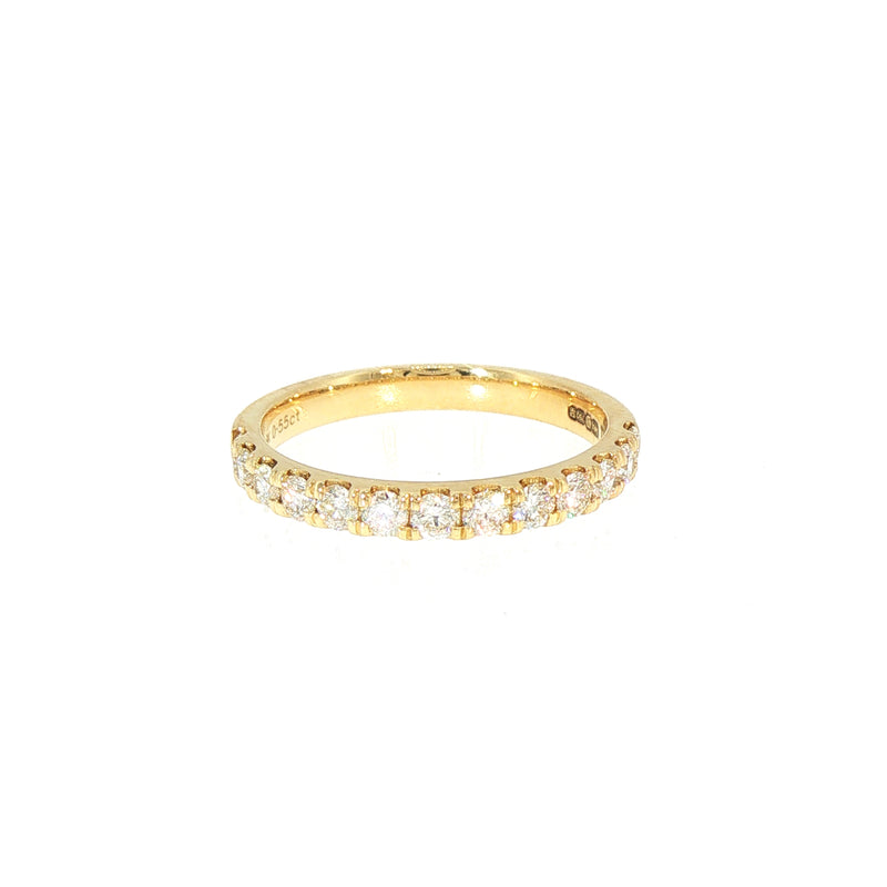 Ladies 2.5mm Castelle Set Natural Wedding Band In 18ct Yellow Gold