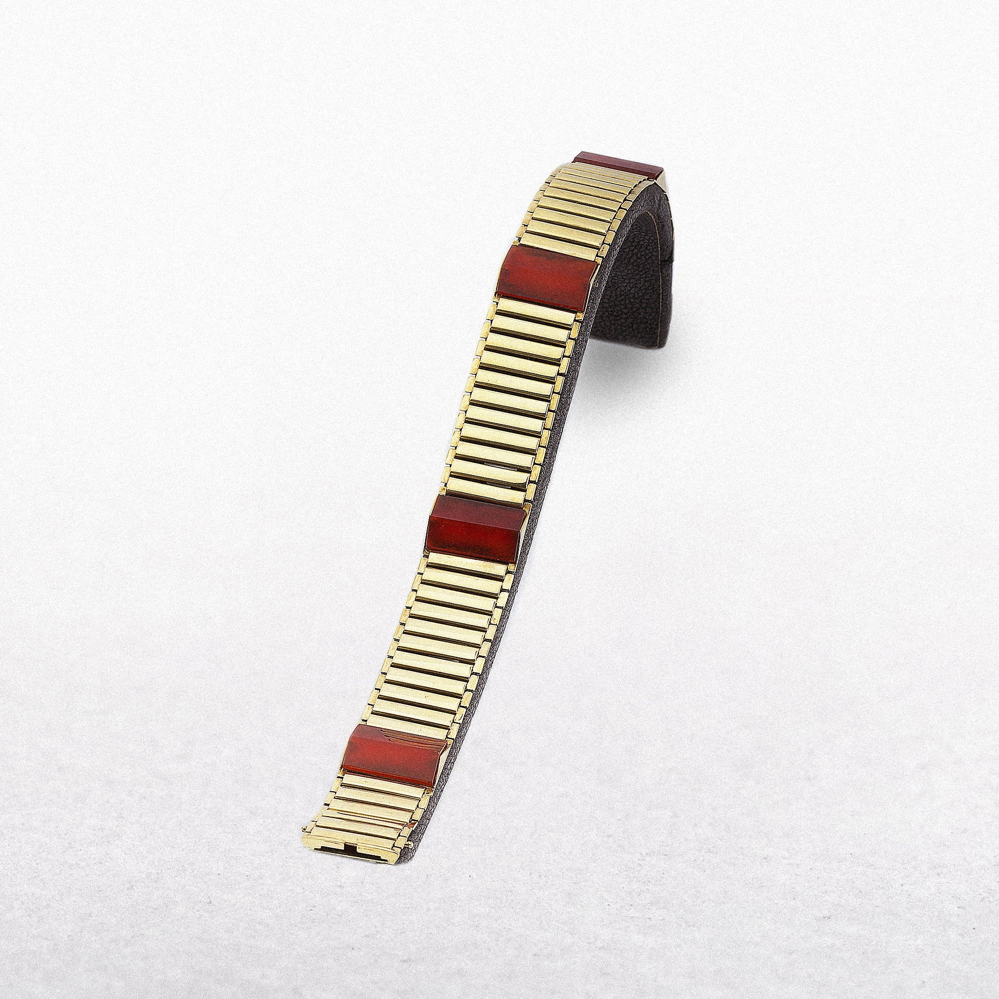 15ct Art Deco Carnelian Bracelet