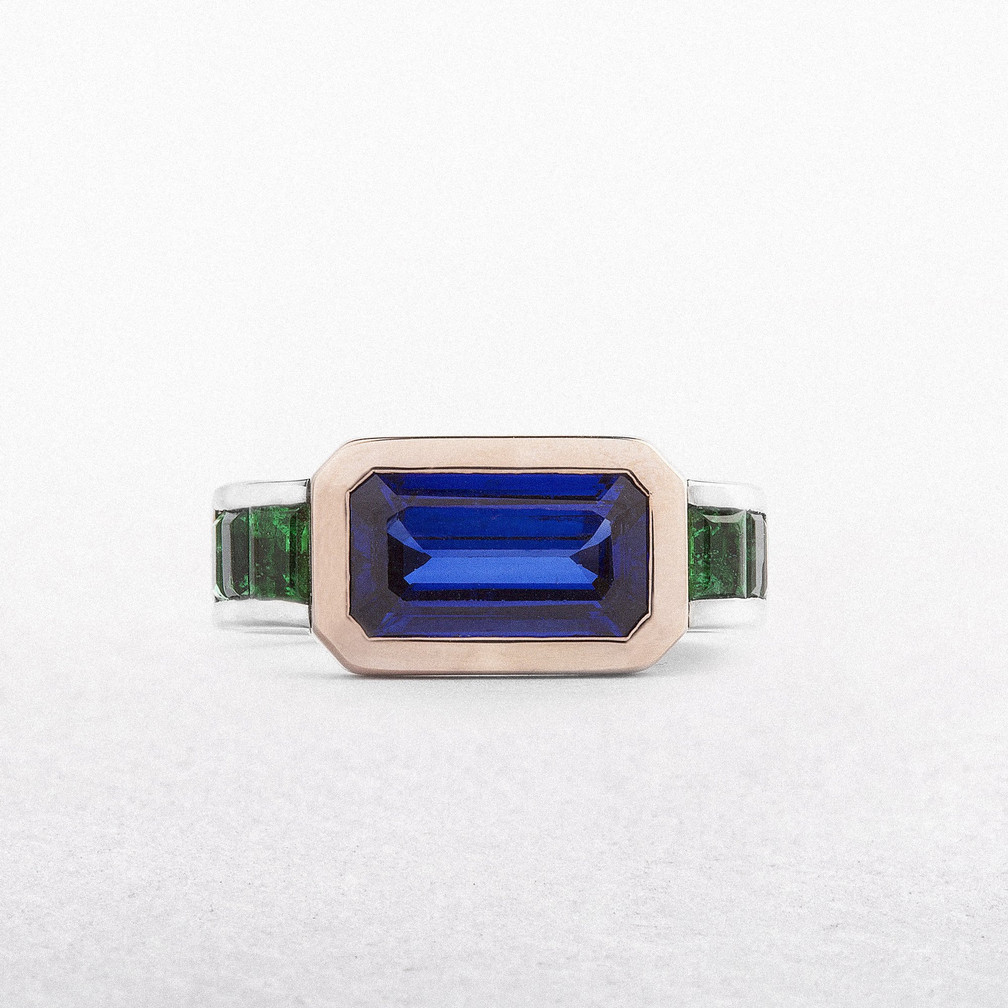 18ct Rose & White Gold Sapphire & Emerald Ring