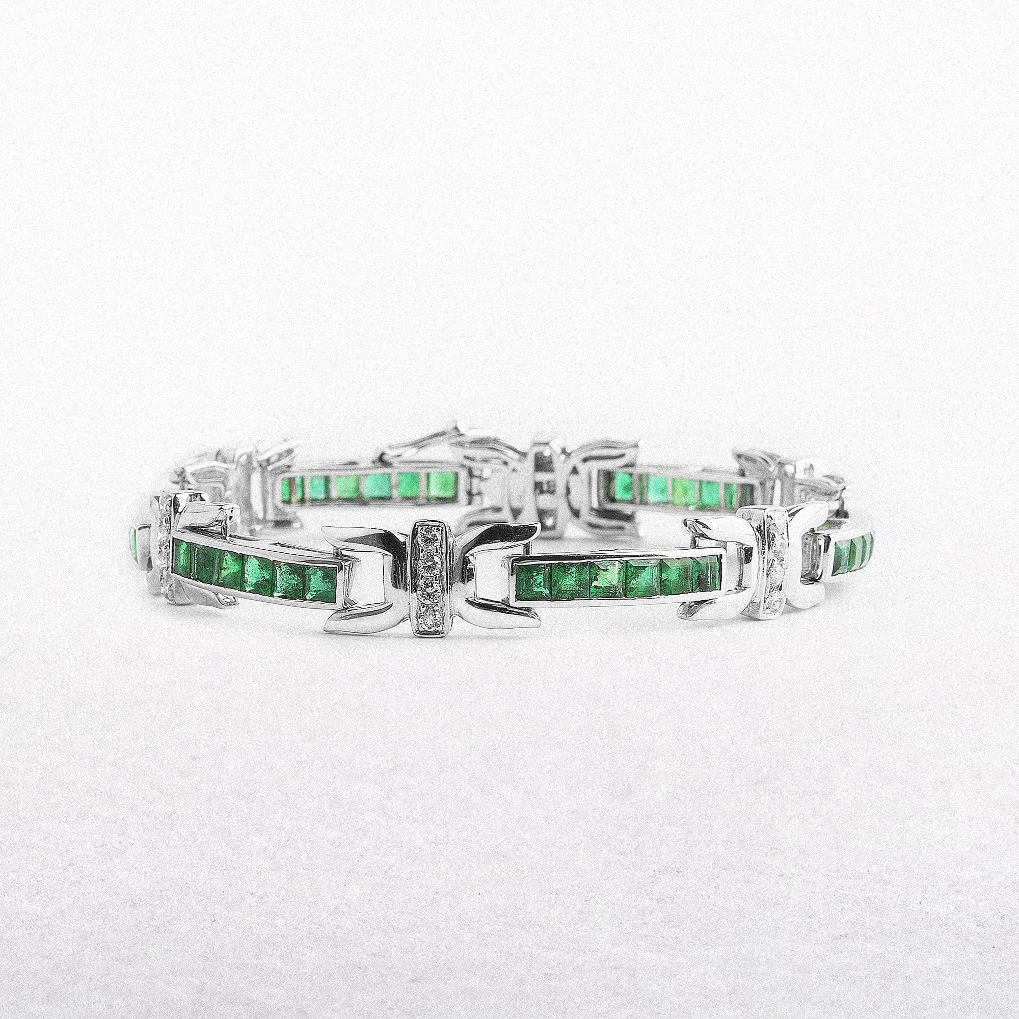 18ct White Gold Emerald and Natural Diamond Panel Bracelet