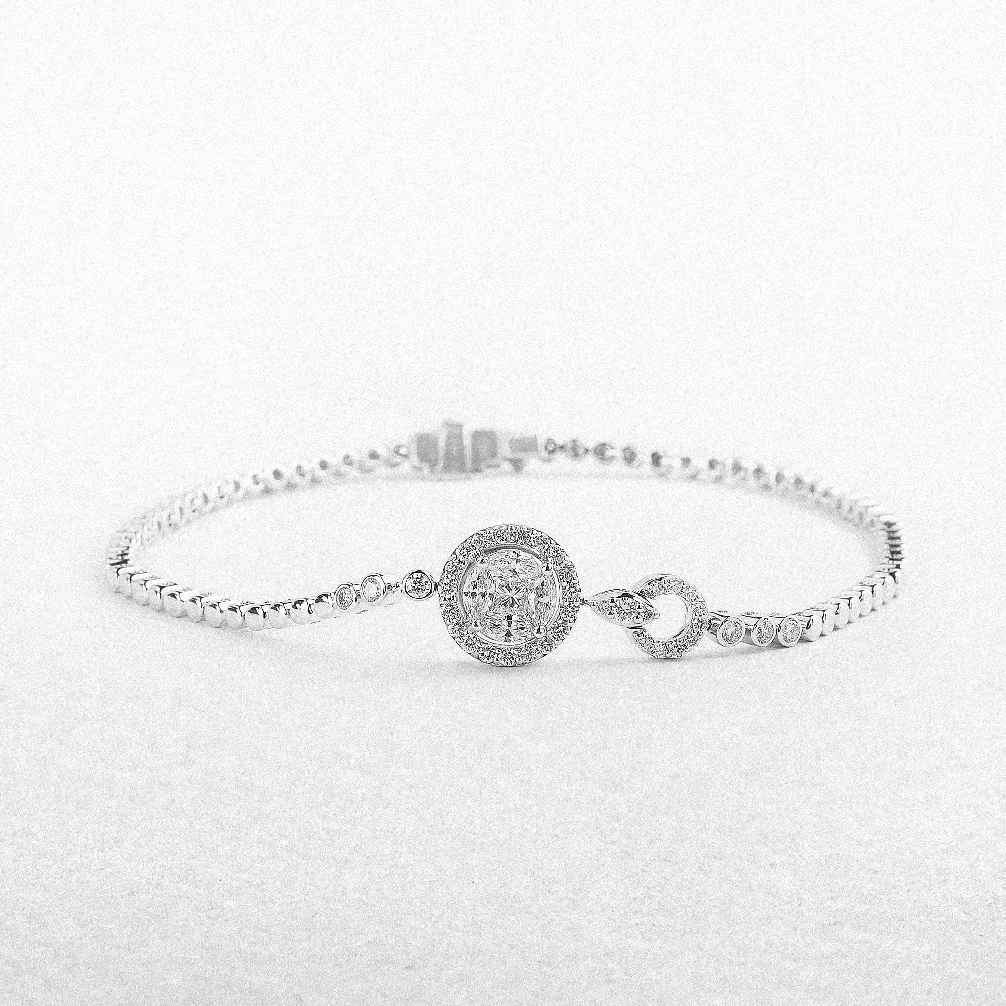 18ct White Gold Multi Stone Round Halo Diamond Bracelet