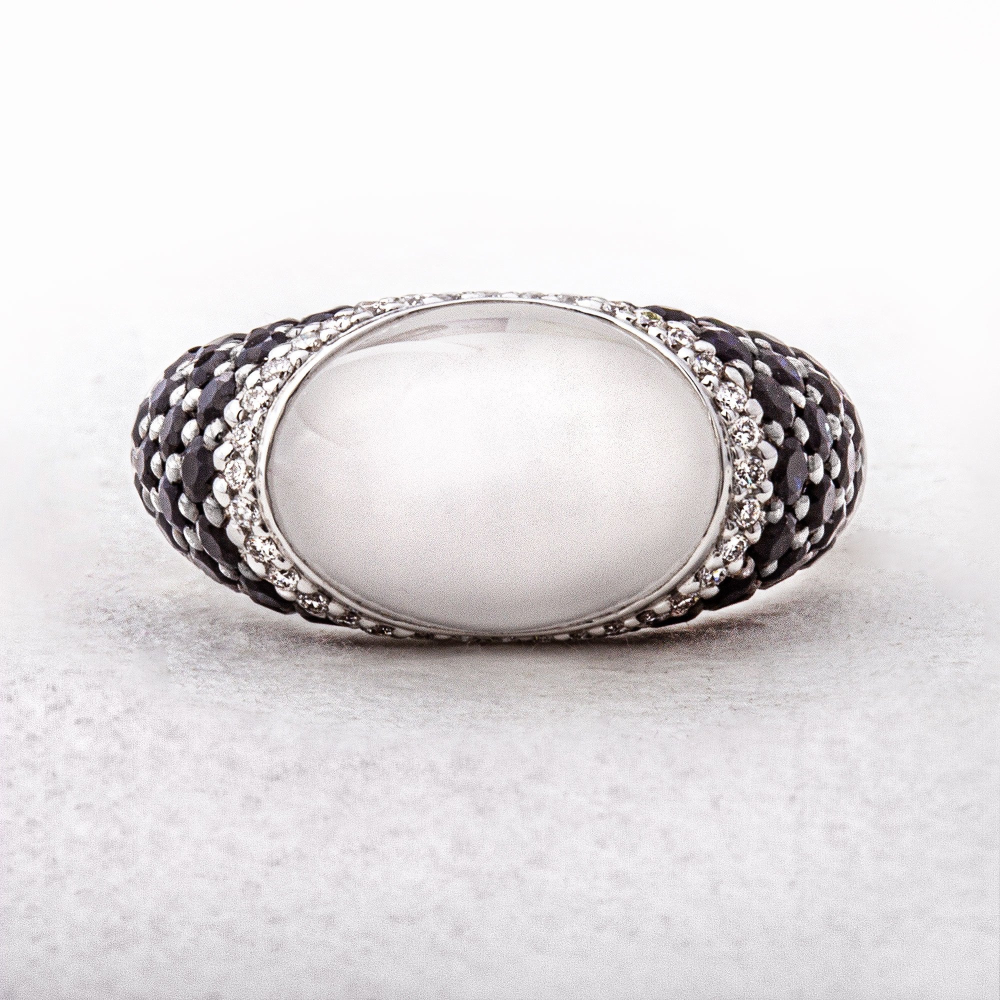 18ct White Gold White Quartz & Black Sapphire Diamond Ring
