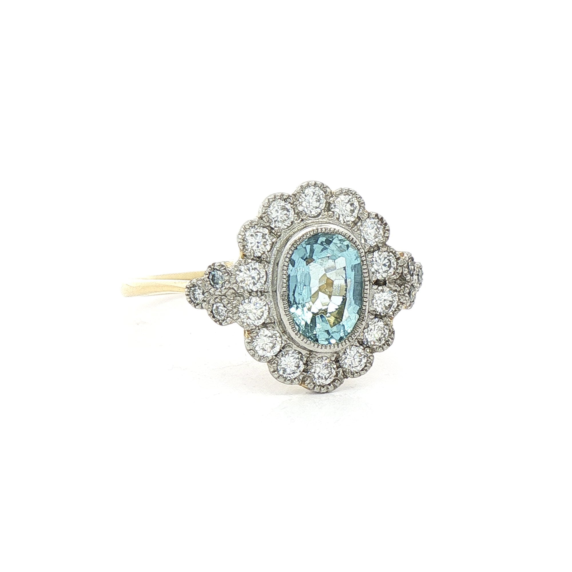 18ct Yellow Gold Aquamarine & Natural Diamond Cluster Dress Ring