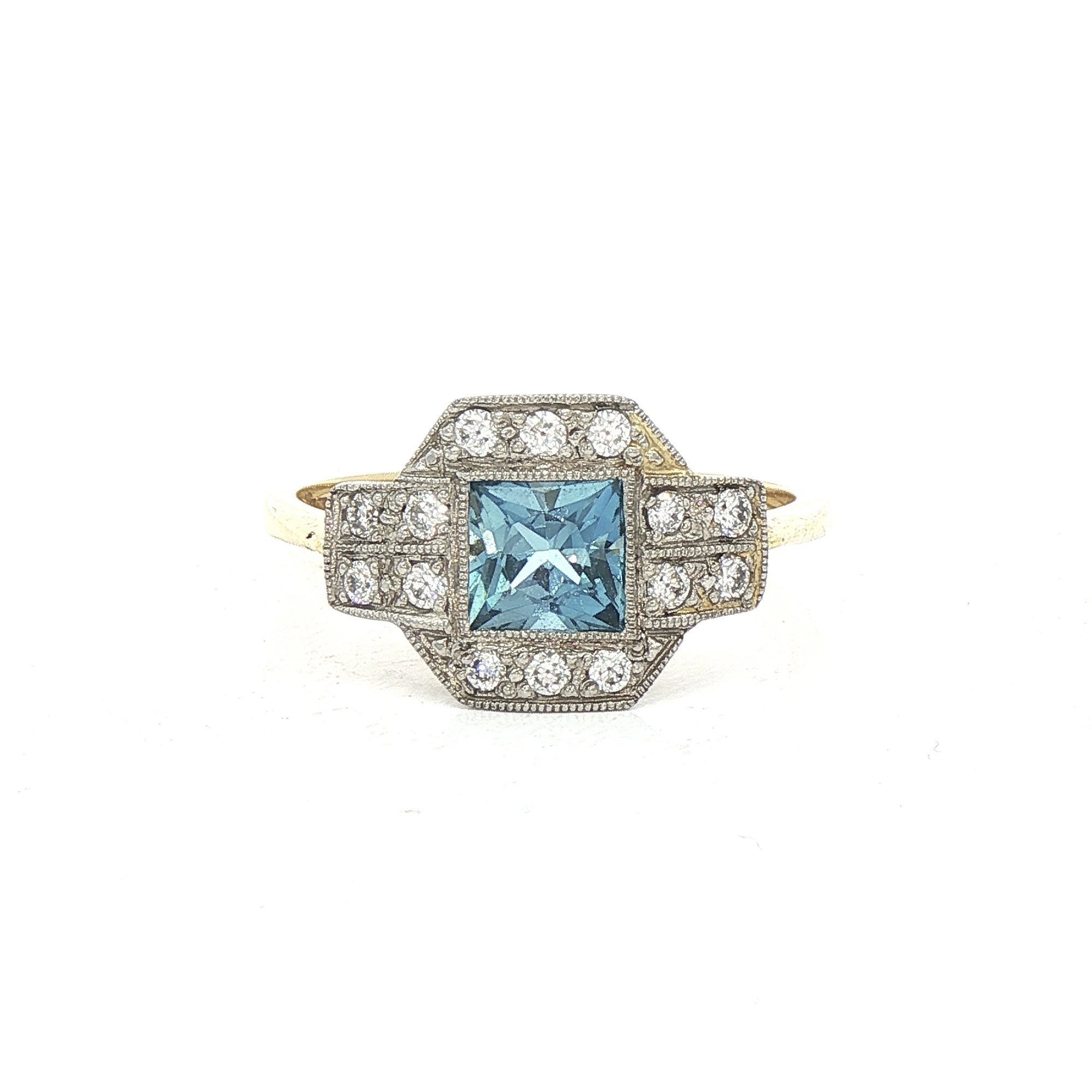 18ct Yellow Gold Aquamarine & Natural Diamond Dress Ring