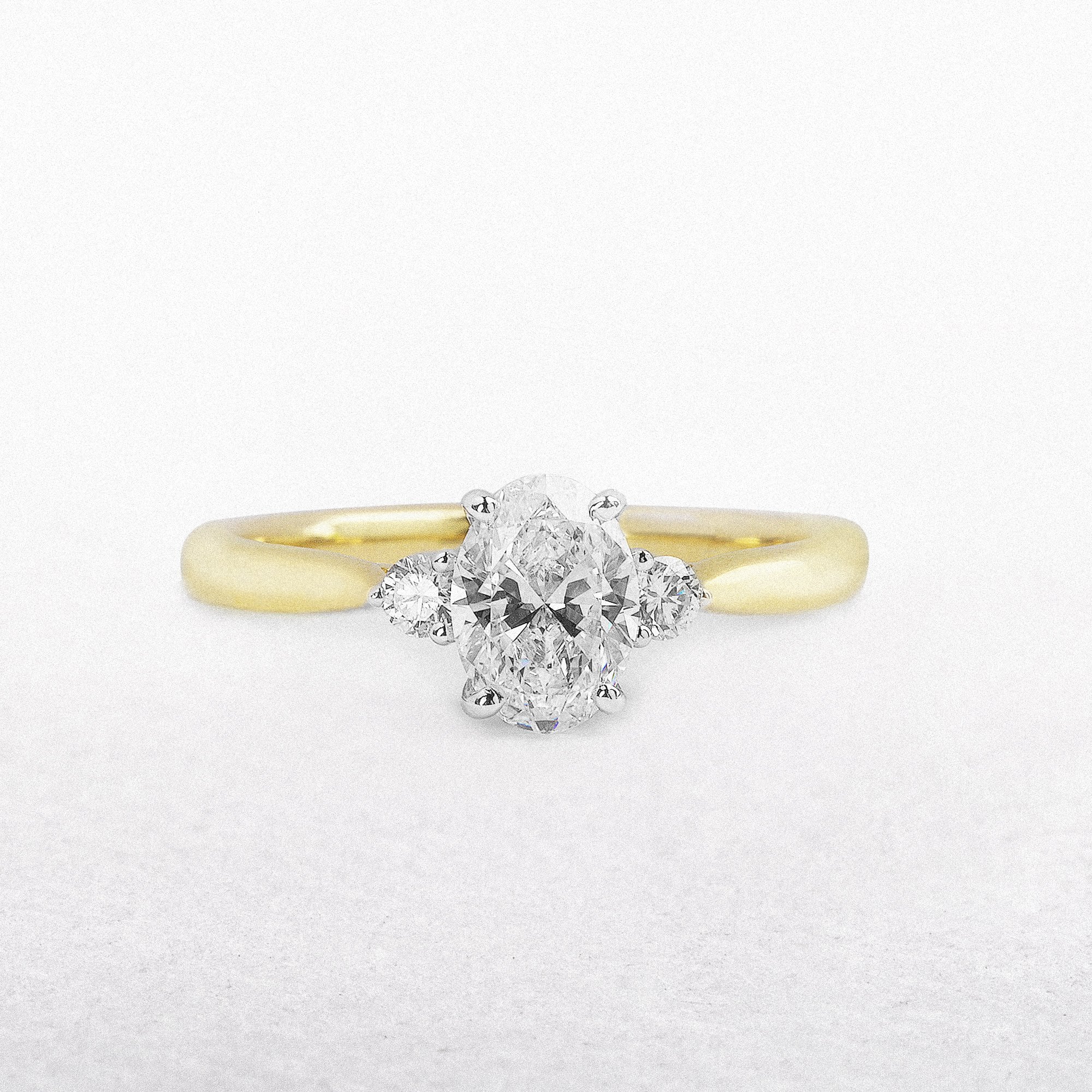 18ct yellow gold brilliant cut natural Oval diamond 0.80 @ Vs2 sides 0.10