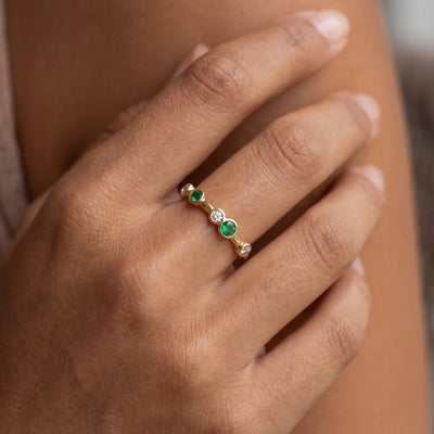 18ct Yellow Gold Emerald & Natural Diamond Set Bubble Ring
