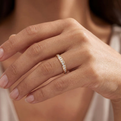18ct Yellow Gold Natural Diamond Brilliant Cut Chanel Set Wedding Band