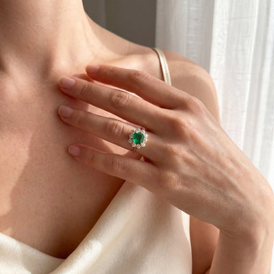 2.30ct Emerald & 1.50ct Natural Diamond Cluster Ring in 18ct Yellow Gold