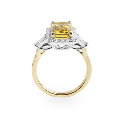 2.77ct Emerald Cut Yellow Beryl & 0.63ct Natural Diamond Halo & Shoulders In 18ct Yellow Gold