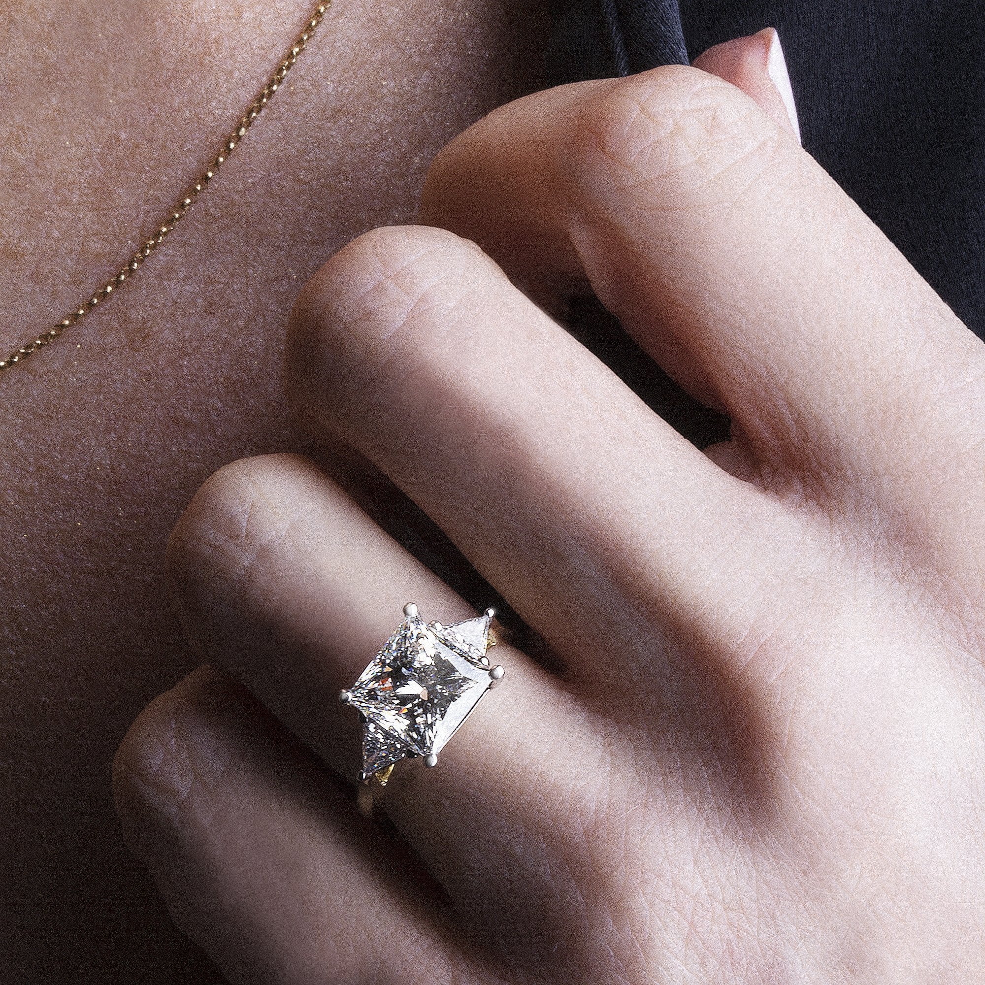 3.54ct J VS1 Princess Cut Natural Diamond Solitaire with Triangle Side Diamonds in 18ct Yellow Gold