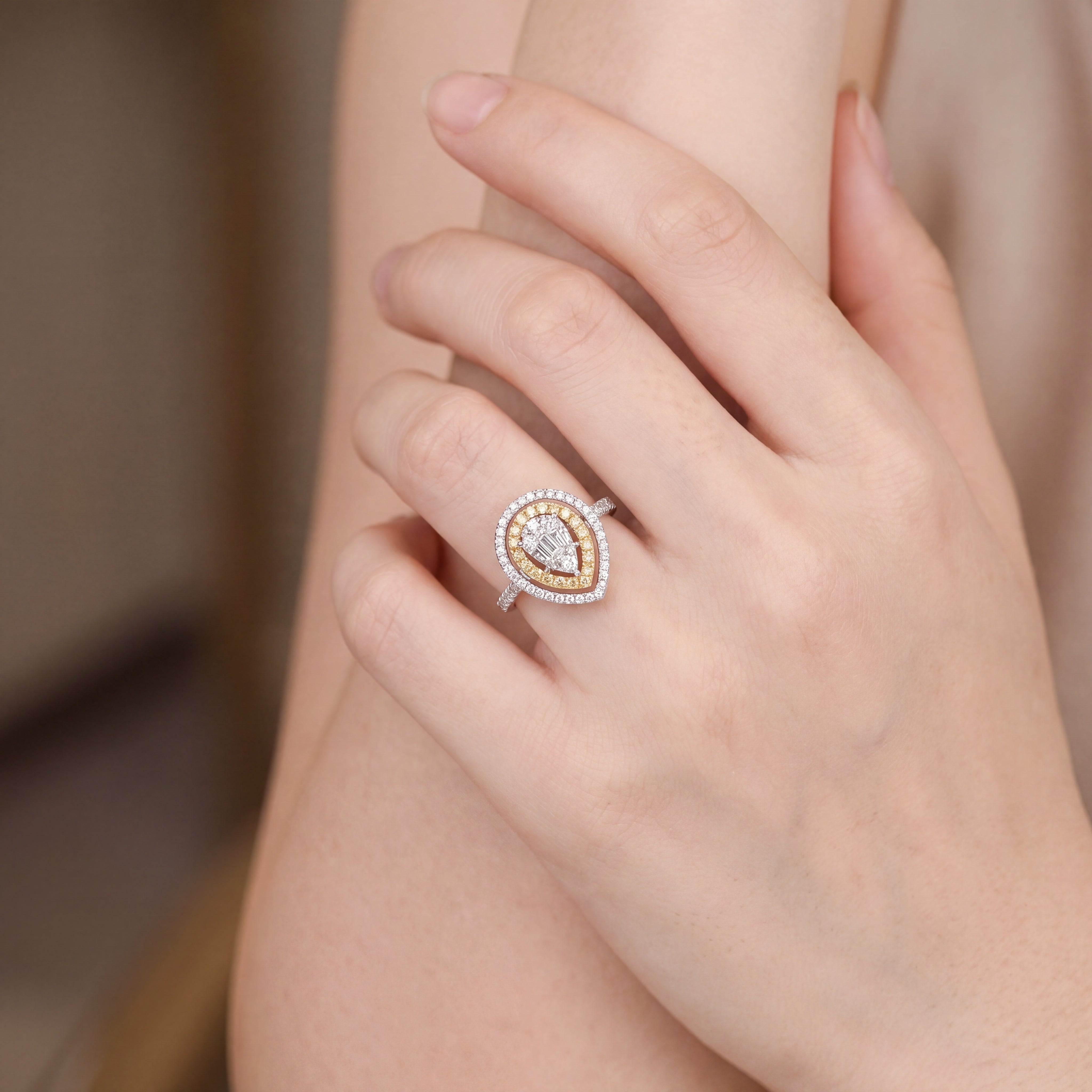 Diamond and Yellow Sapphire Pear Dress Ring in 18ct White Gold