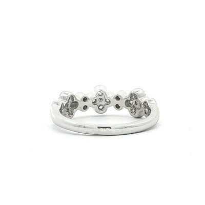 18ct White Gold Floral Natural Diamond Ring 0.70ct 3.80gm