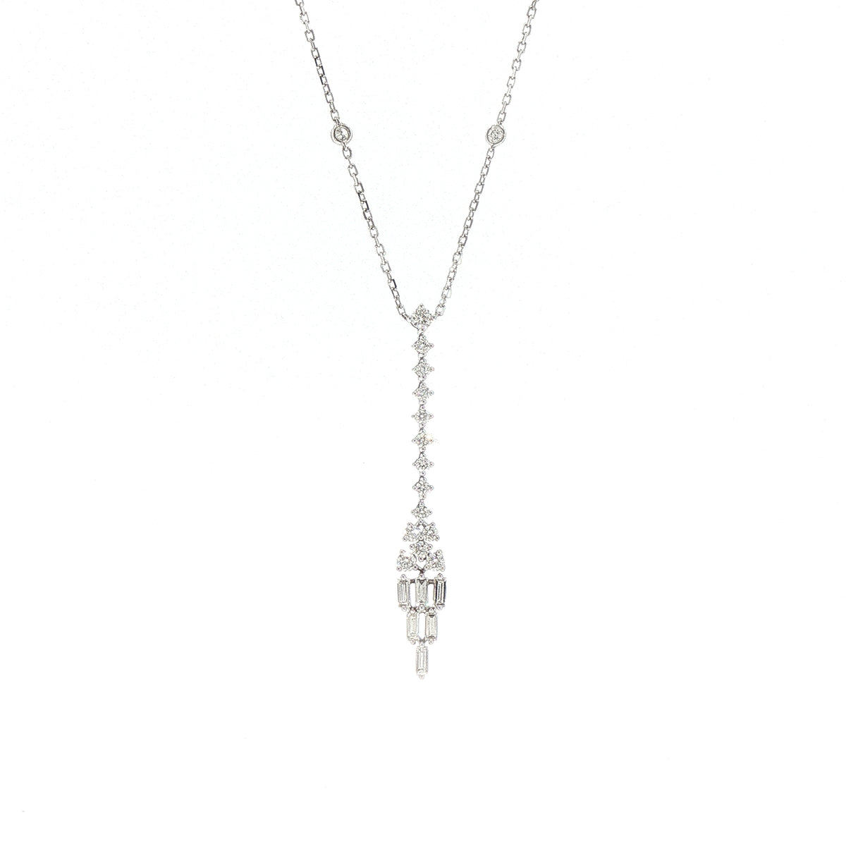 Vintage Art Deco Style Natural Diamond Necklace in 18ct White Gold