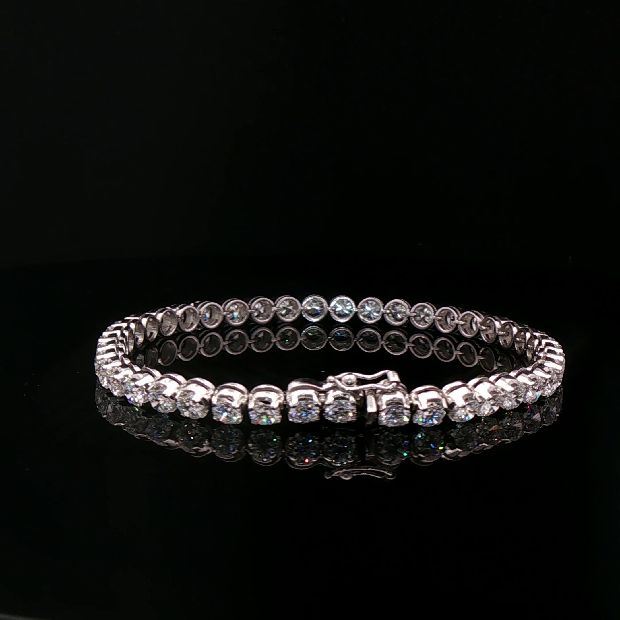 8.00ct F VS Heinz Mayer Natural Line Diamond Barcelet set in 18ct White Gold