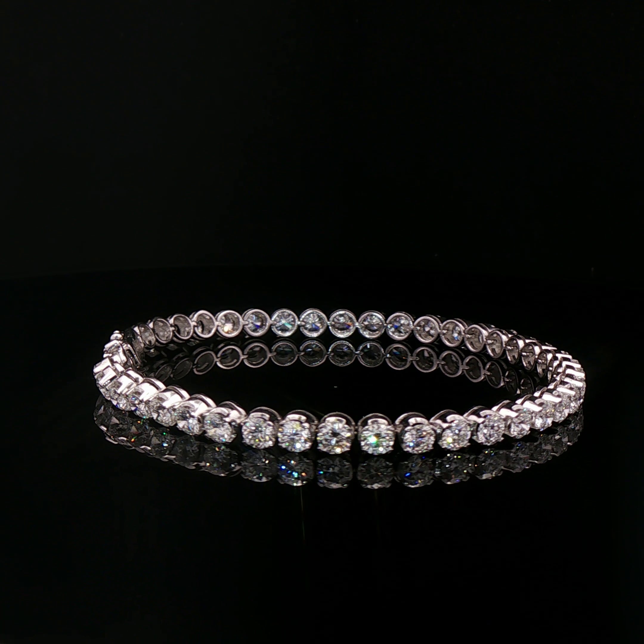 8.00ct F VS Heinz Mayer Natural Line Diamond Barcelet set in 18ct White Gold