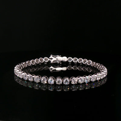 8.00ct F VS Heinz Mayer Natural Line Diamond Barcelet set in 18ct White Gold