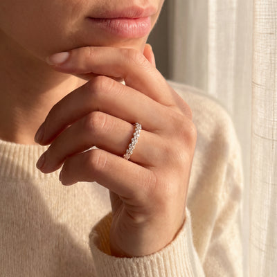 18ct Yellow Gold Natural Diamond Scalloped Eternity Ring