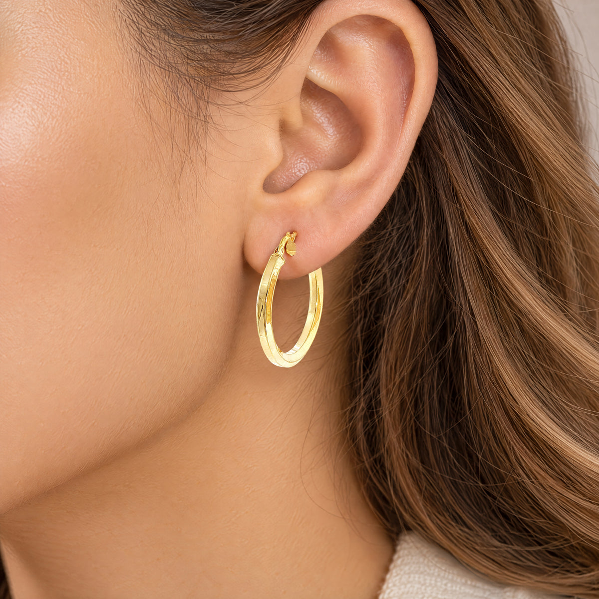 Round Hoop Earrings in 9ct Yellow Gold