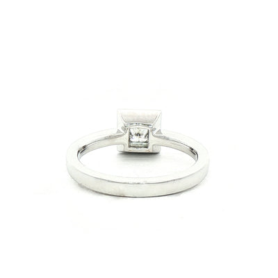 0.49ct Princess Cut Cluster Halo Natural Diamond Ring set in 18ct White Gold