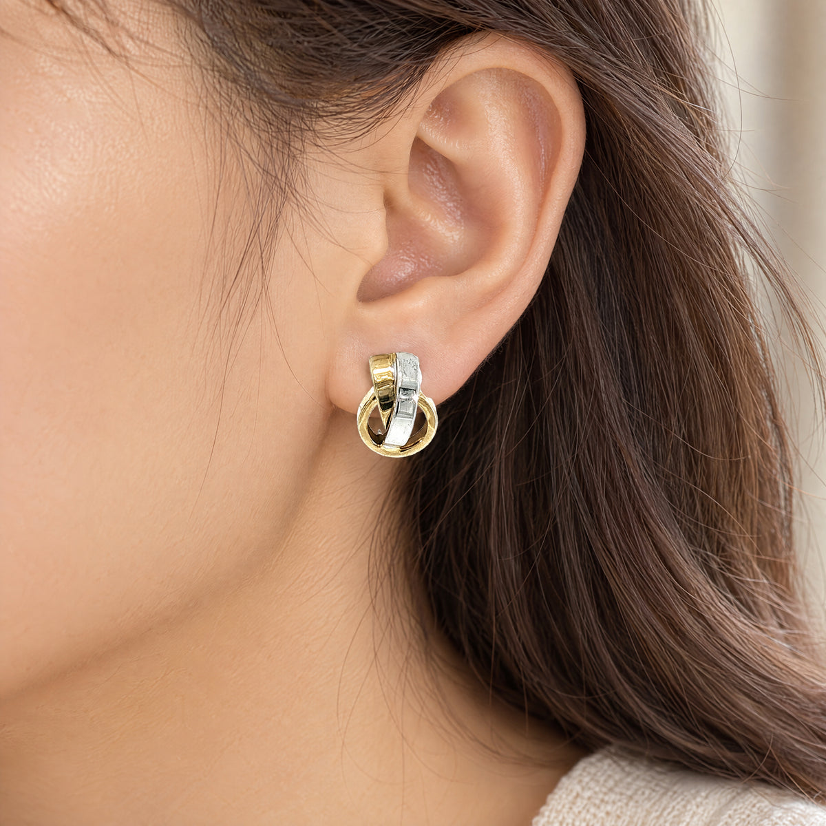 Two-Toned X/O Style Stud Earrings in 18ct White and Yellow Gold