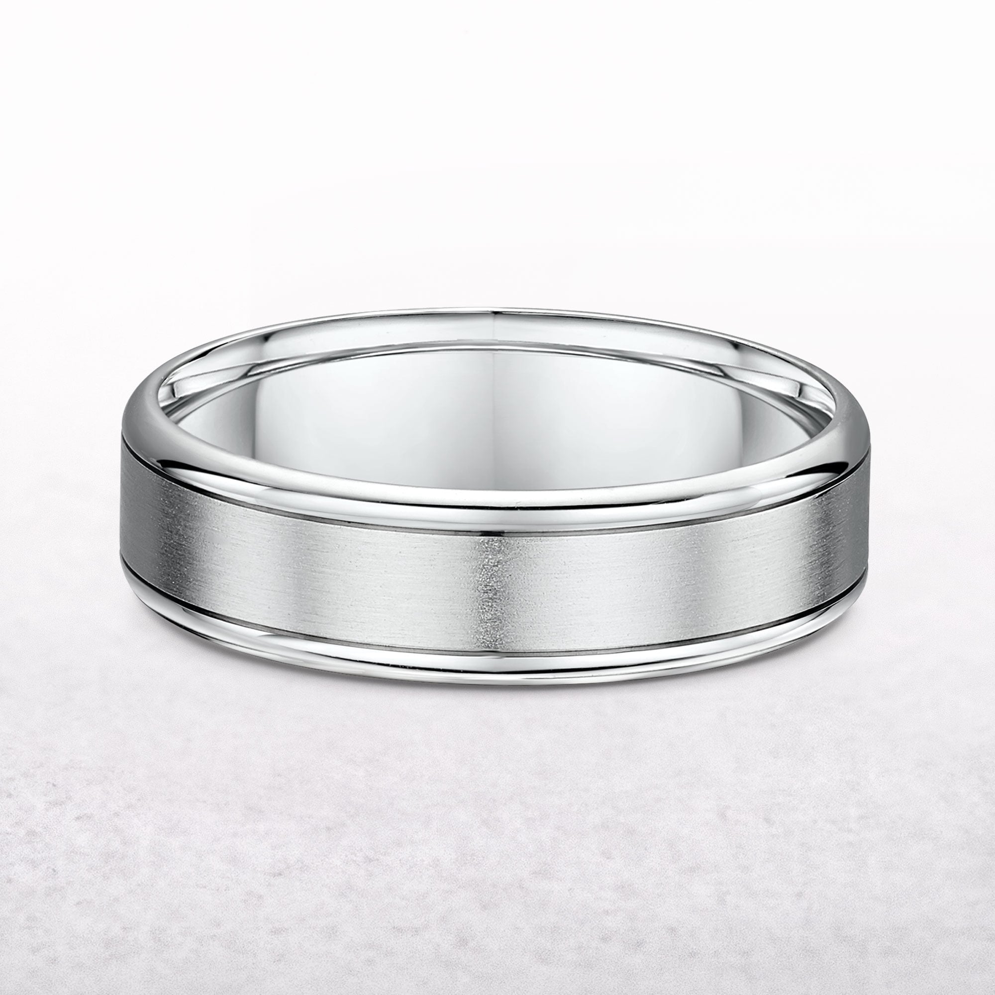 6mm Satin Centre & Polished Round Edge Gents In 9ct White Gold