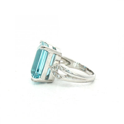 8.25 Emerald Cut Aquamarine & 0.10ct Natural Diamond Shoulders Ring in Platinum