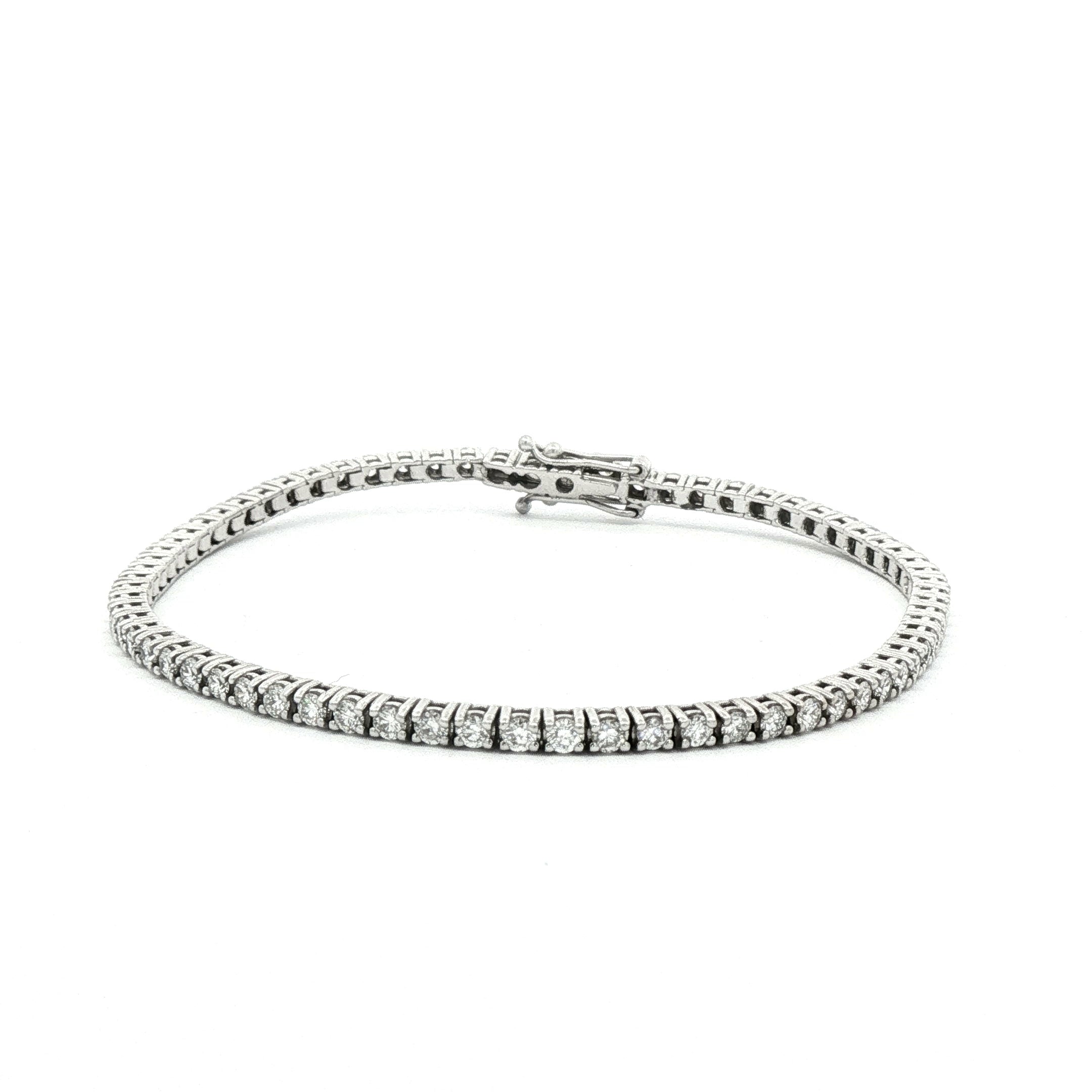 Classic 18ct White Gold Natural Diamond Tennis Bracelet