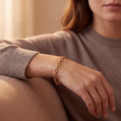 Marquise Shaped Linked Bracelet in 9ct Yellow Gold