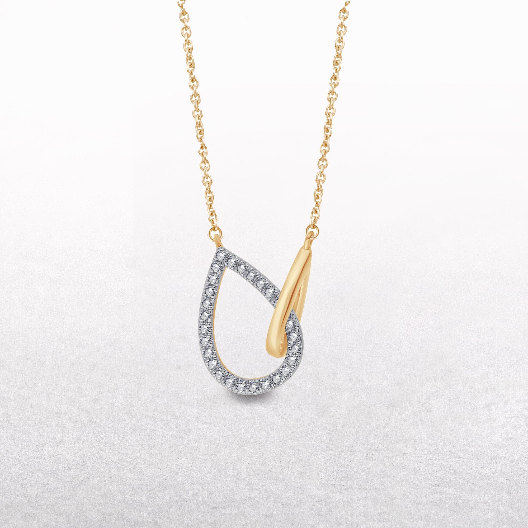 9ct Yellow Gold .08ct Diamond Set Pear Shape Interlink Pendant
