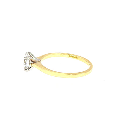 0.75ct D VS2 Certified Solitaire Natural Diamond Ring Set in 18ct Yellow Gold