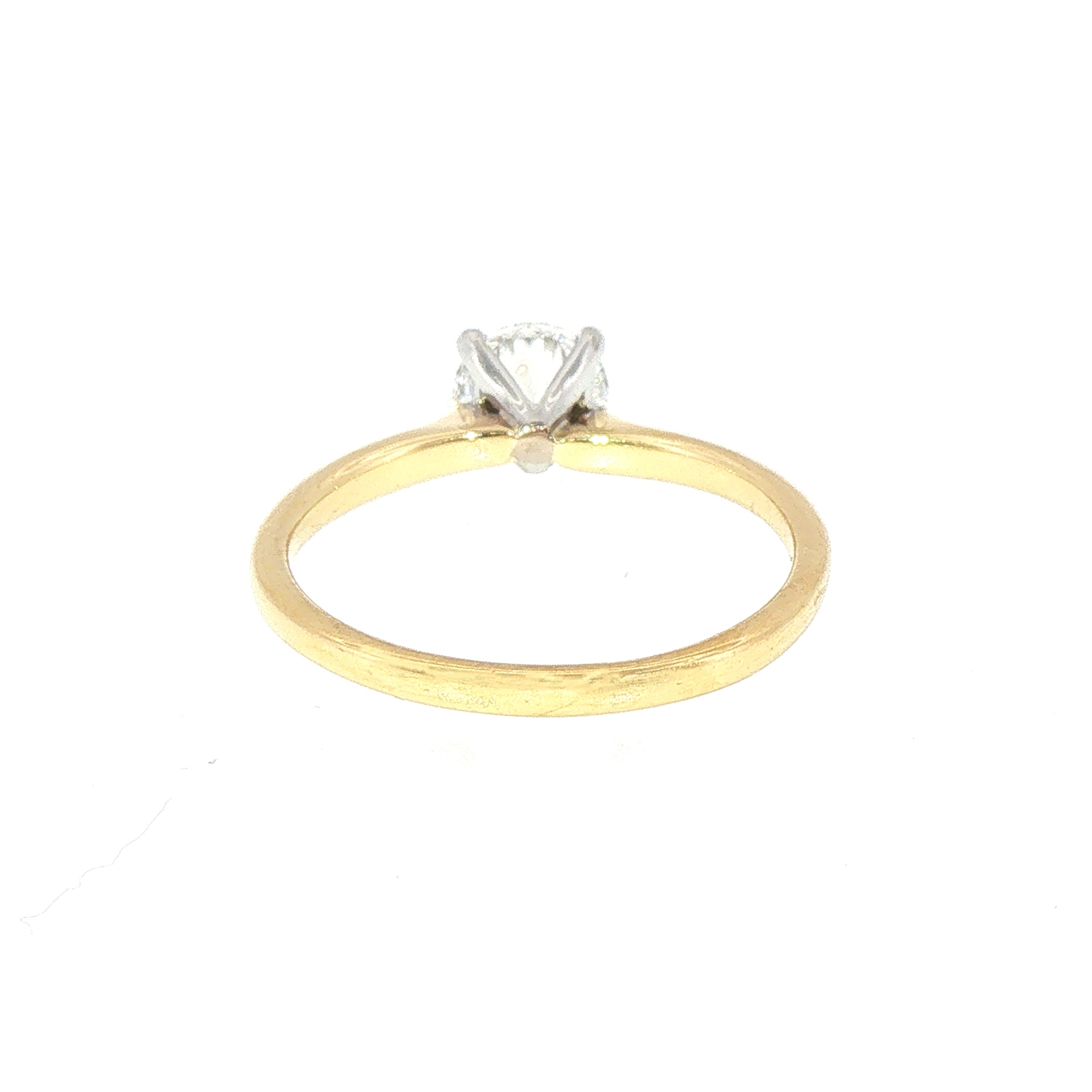 0.75ct D VS2 Certified Solitaire Natural Diamond Ring Set in 18ct Yellow Gold