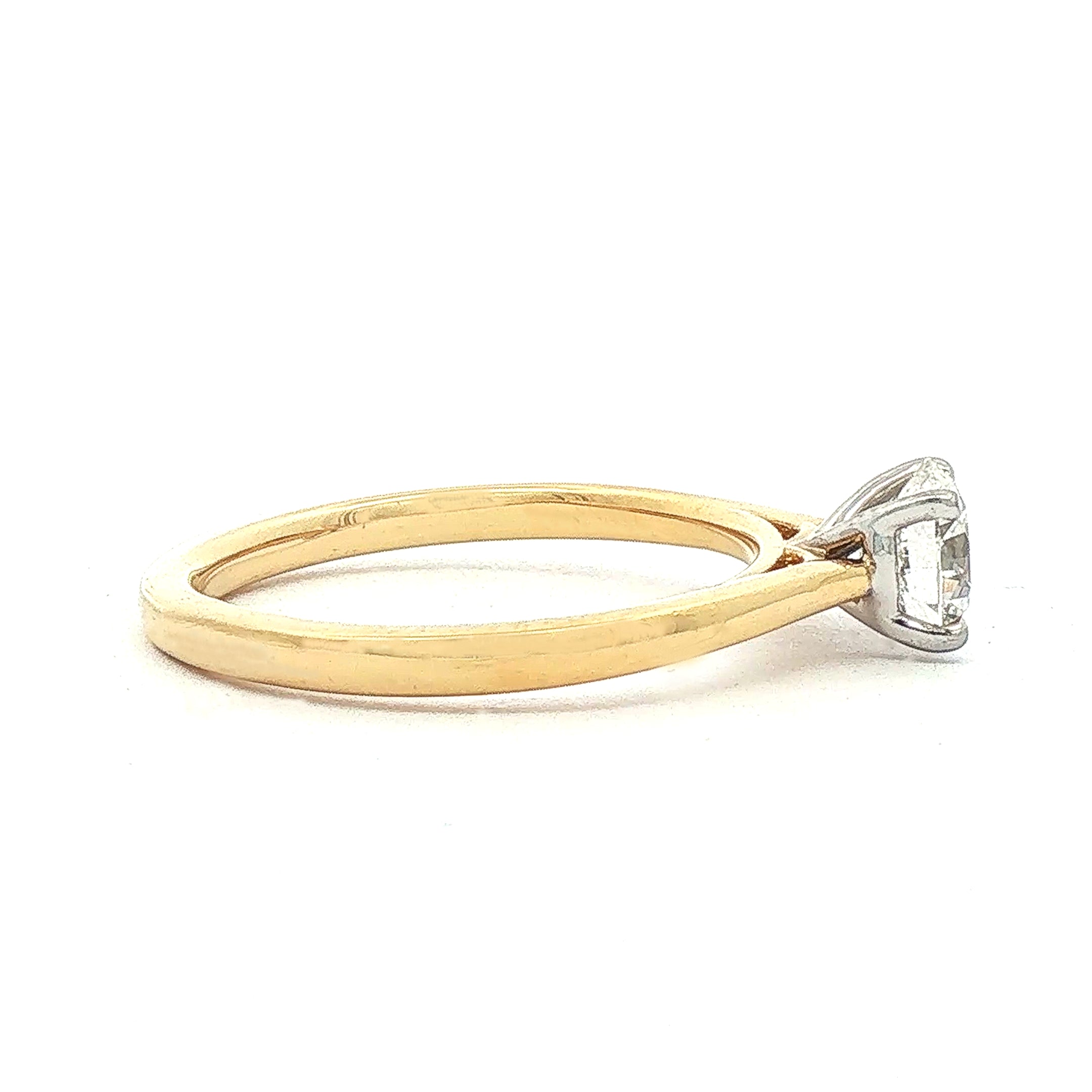 0.70ct F vs2 Certified Natural Diamond Solitaire Set in 18ct Yellow Gold
