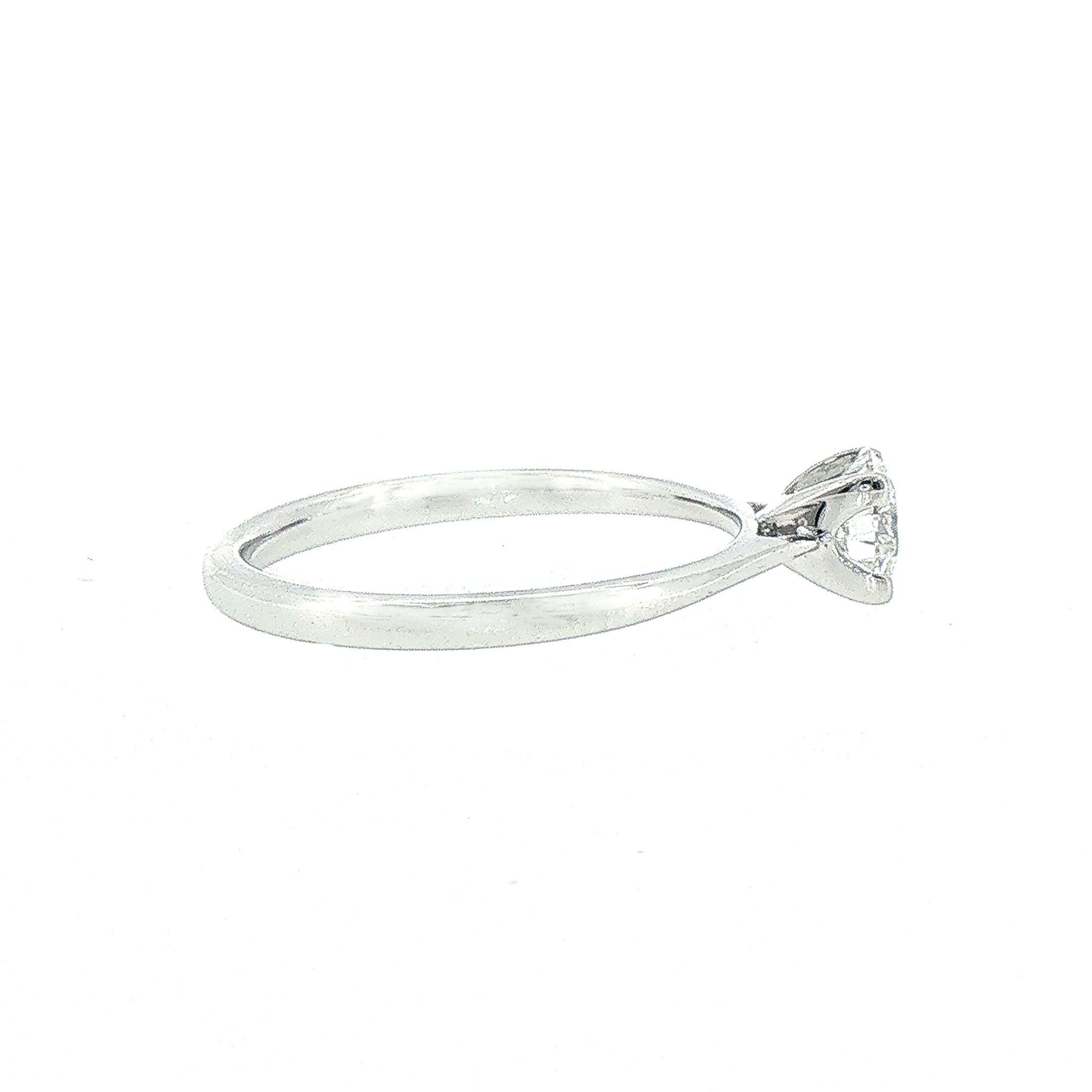 0.51ct E vs2 Natural Round Diamond Solitaire Ring Set In 18ct White Gold