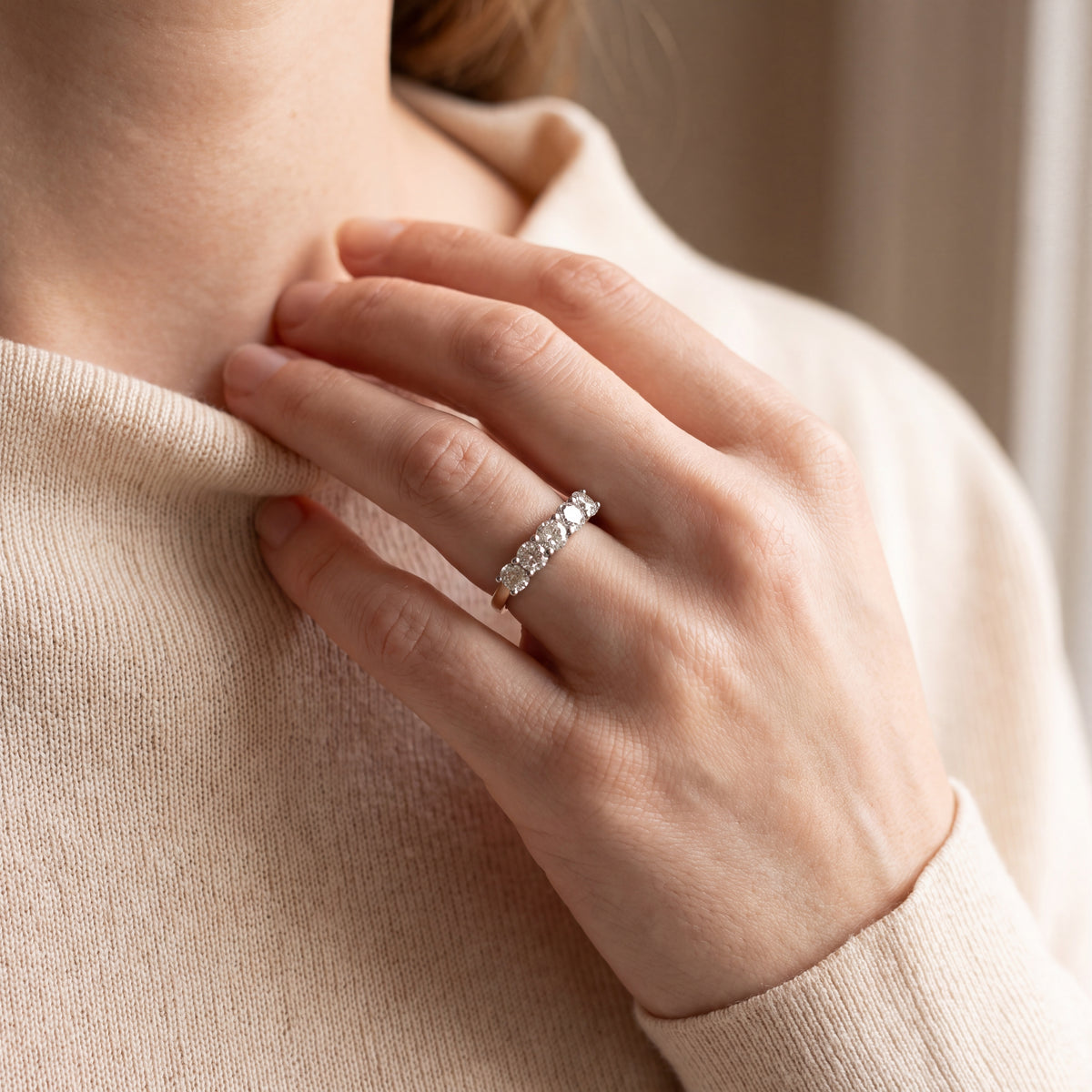 5 Stone 1.01ct Natural Diamond Eternity Ring in 18ct Yellow Gold
