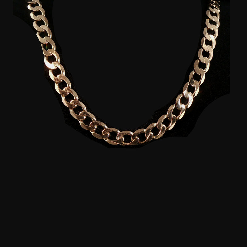Vintage Gents Flat Curb Chain Weighing 48.1g in 9ct Yellow Gold