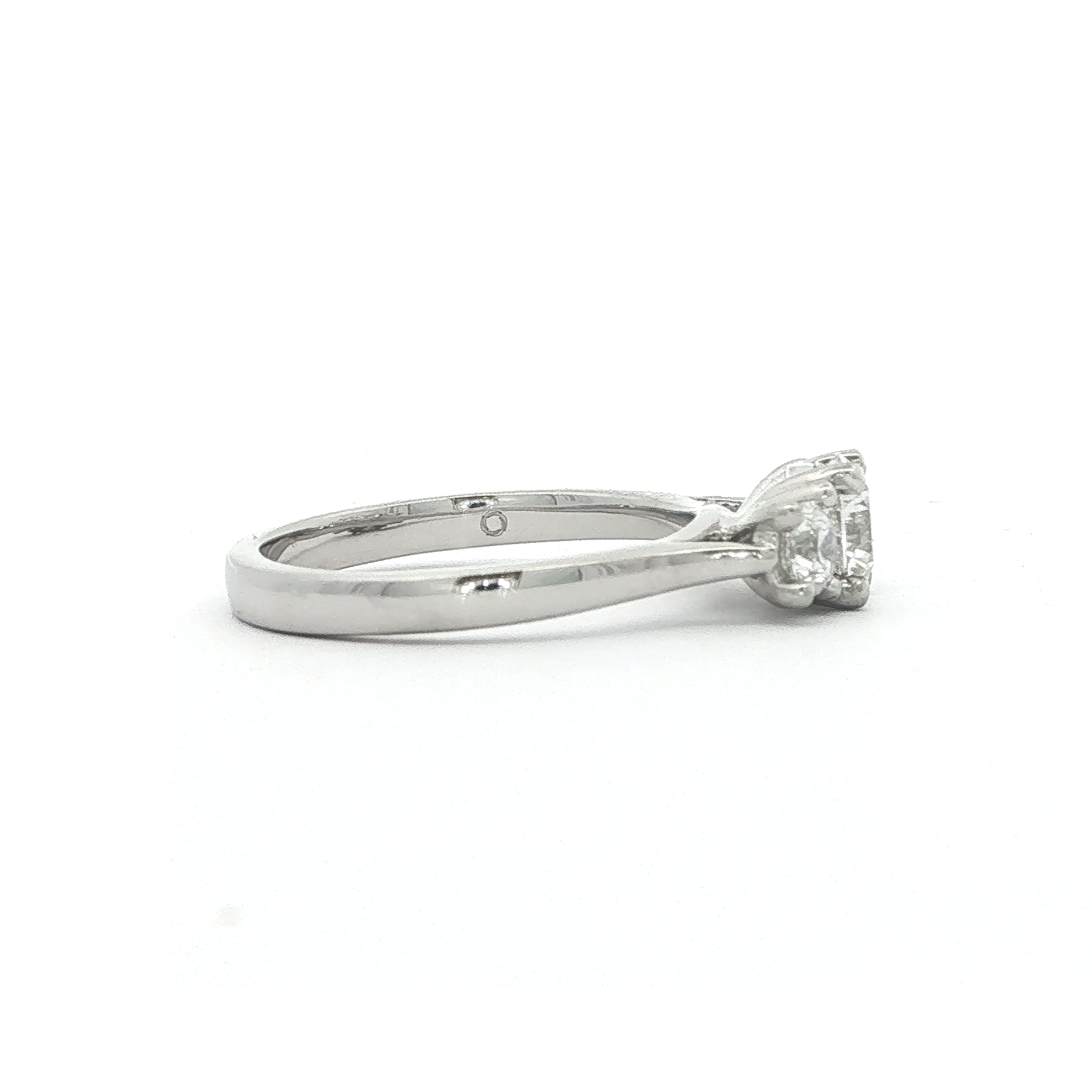 C0.70ct S0.36ct E vs2 Brilliant Cut Three Stone Diamond Ring Set In Platinum