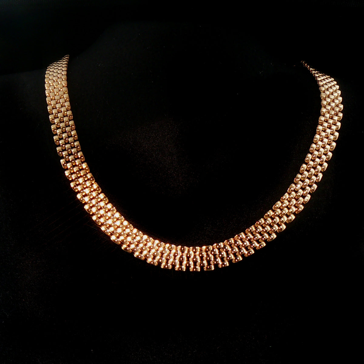 Vintage Woven Brick Link Chain Necklace in 9ct Yellow Gold