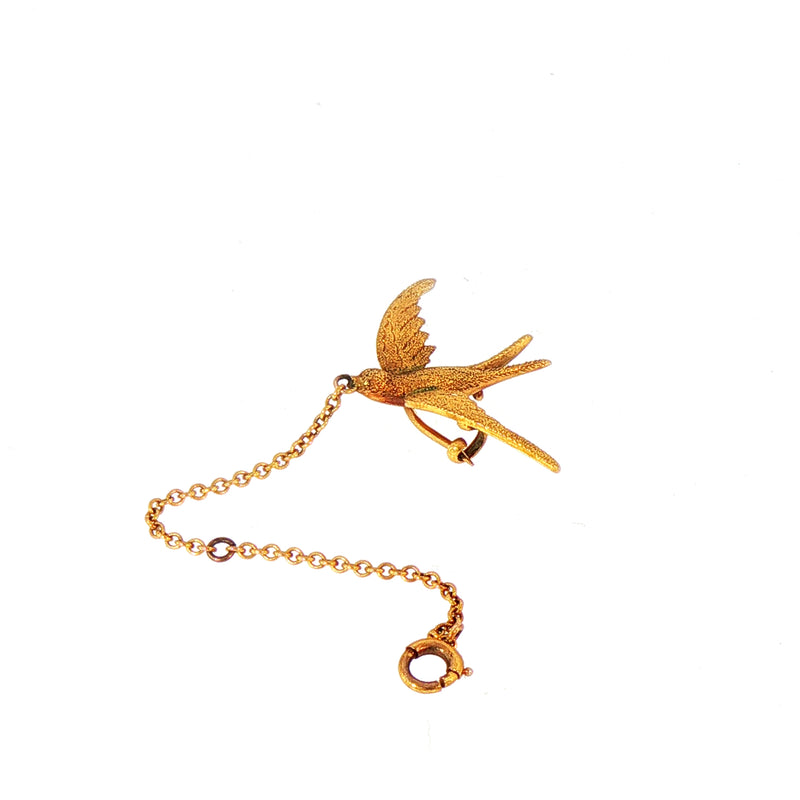 Vintage Swallow Brooch in 15ct Yellow Gold