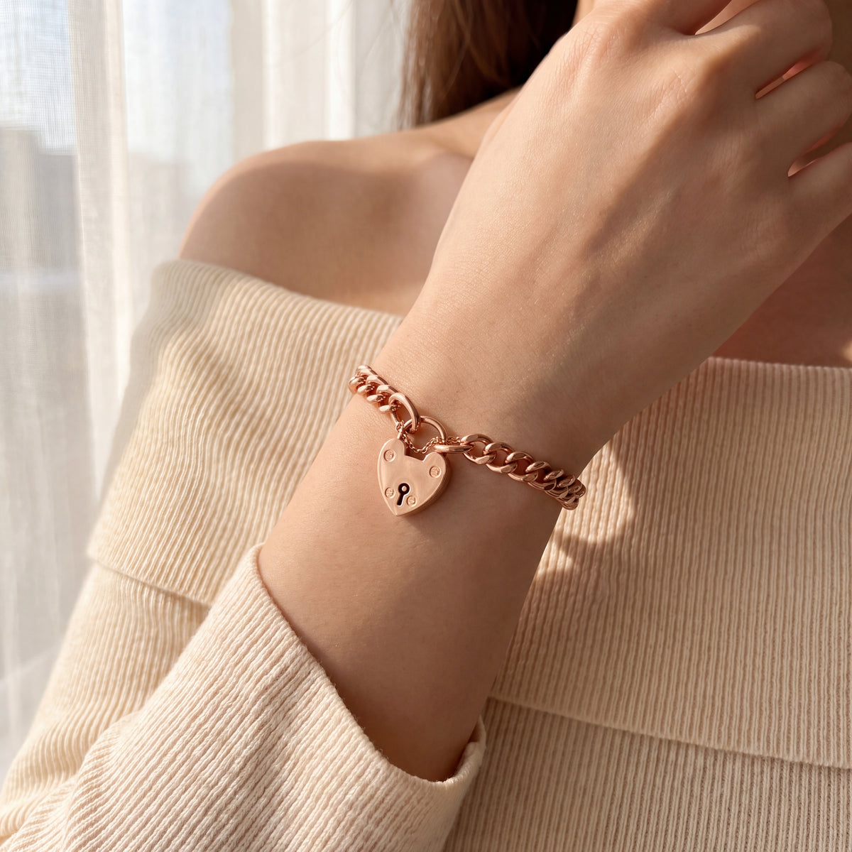 Vintage Curb Link Bracelet with Heart Shape Padlock in 9ct Rose Gold