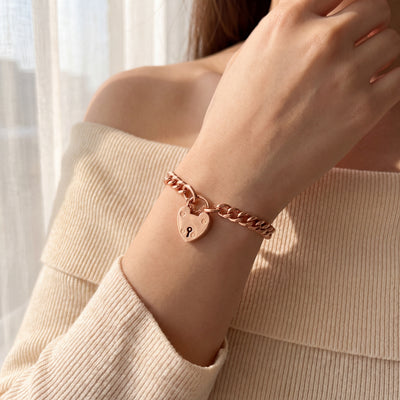 Vintage Curb Link Bracelet with Heart Shape Padlock in 9ct Rose Gold