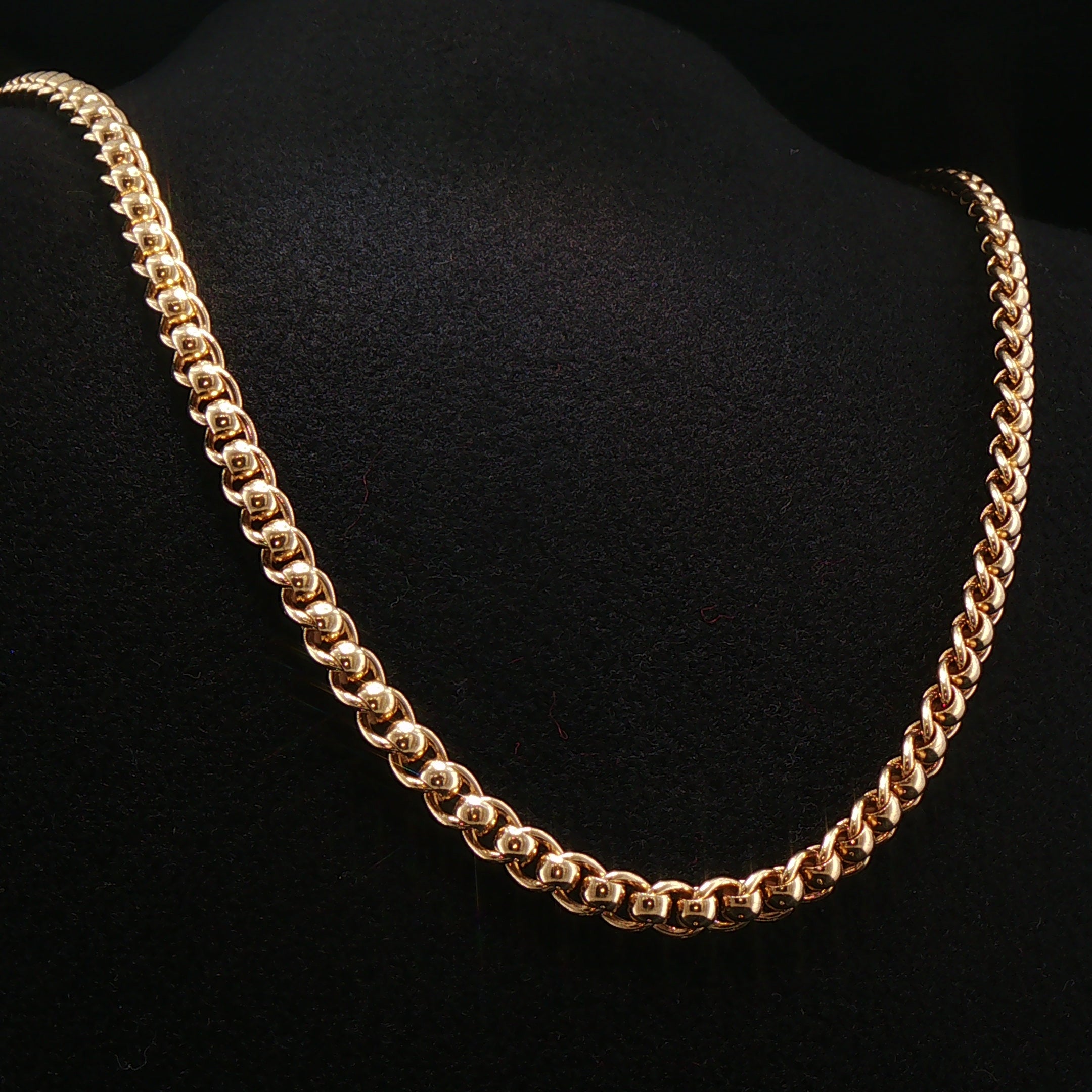 9ct Yellow Gold Roller Link Chain