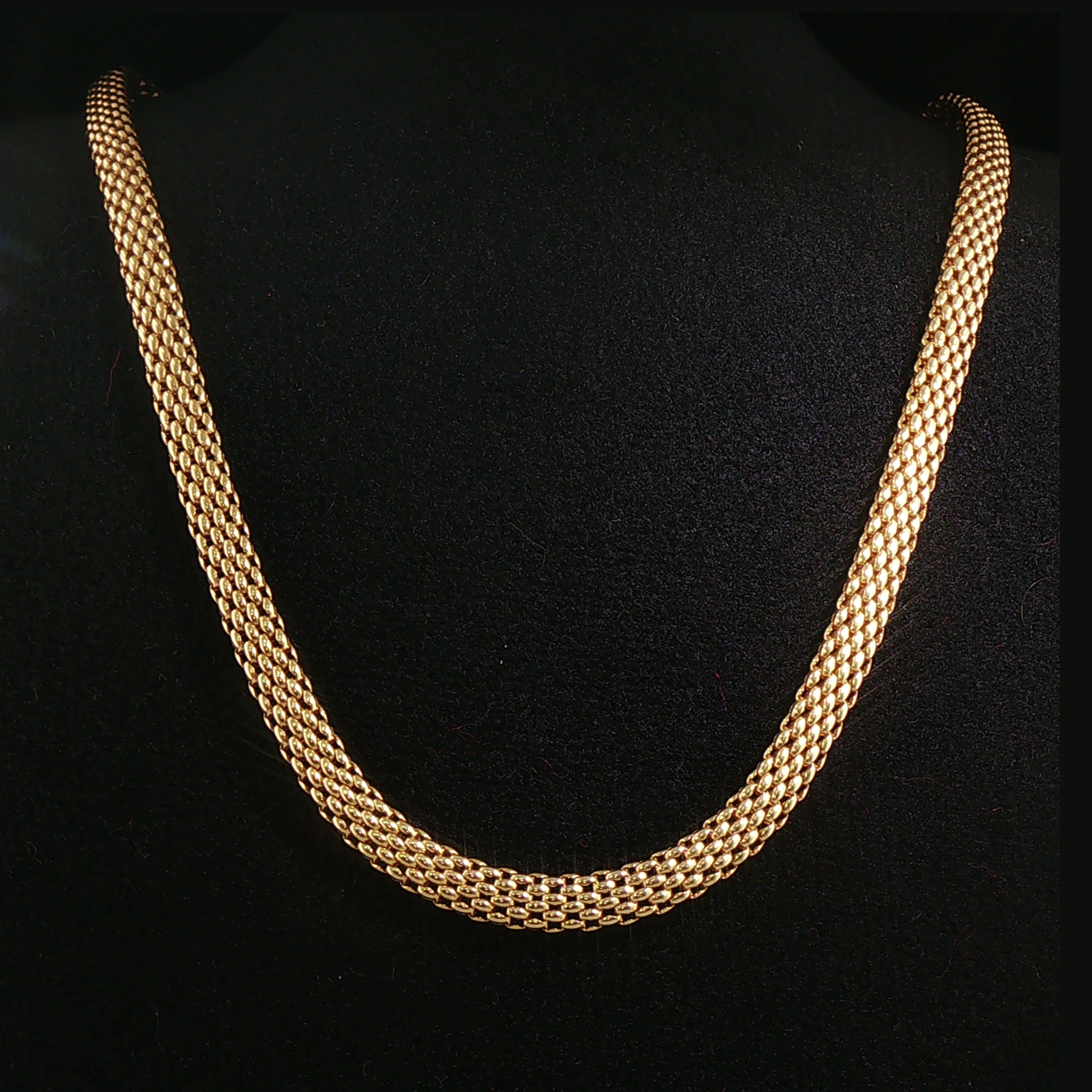 14ct Yellow Gold Vintage 17" Mesh Tub Style Necklet With White gold Clasp