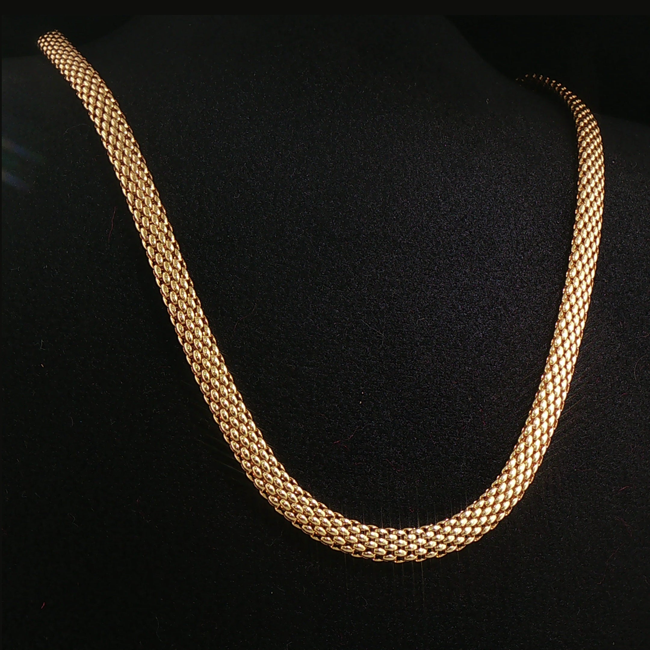 14ct Yellow Gold Vintage 17" Mesh Tub Style Necklet With White gold Clasp