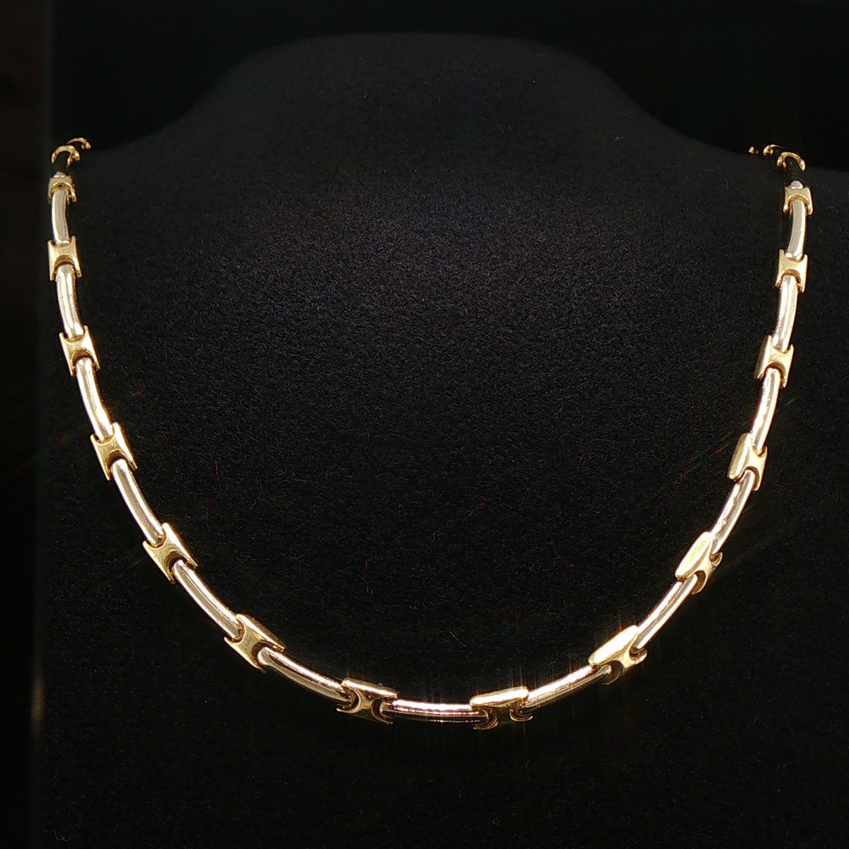 18ct Two-Tone Vintage Gold Bar and Link Chain Necklet