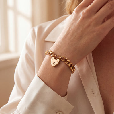 Vintage Curb Chase Link Bracelet with Heart Padlock in 9ct Yellow Gold
